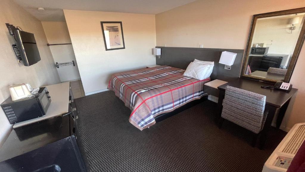 Regal Inn Las Vegas New Mexico - 