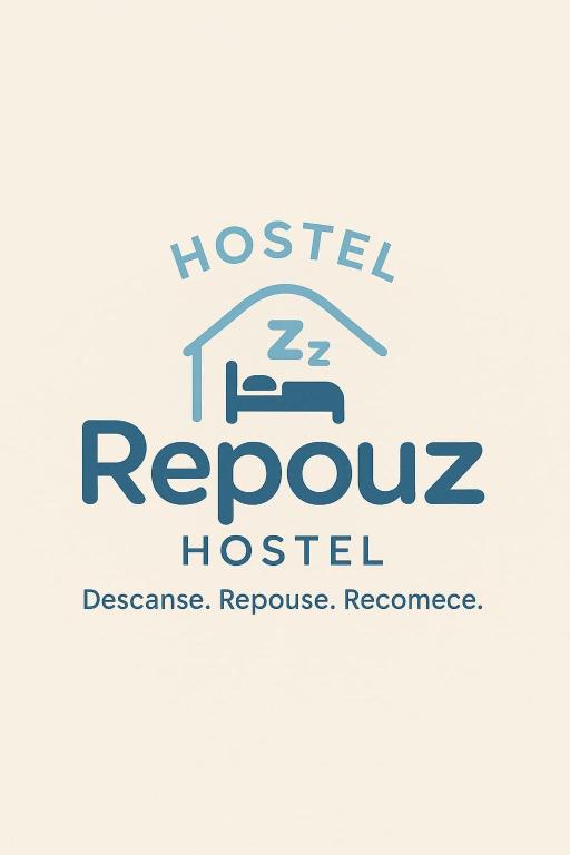 a sign for a house with the words rescue requested at Hostel Repou-Z in Goiânia