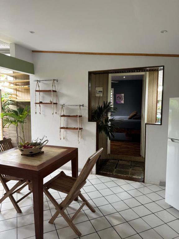 Bungalow cosy -2 min walk to beach -calme & confort - photo 12 - Tahiti, Polynésie