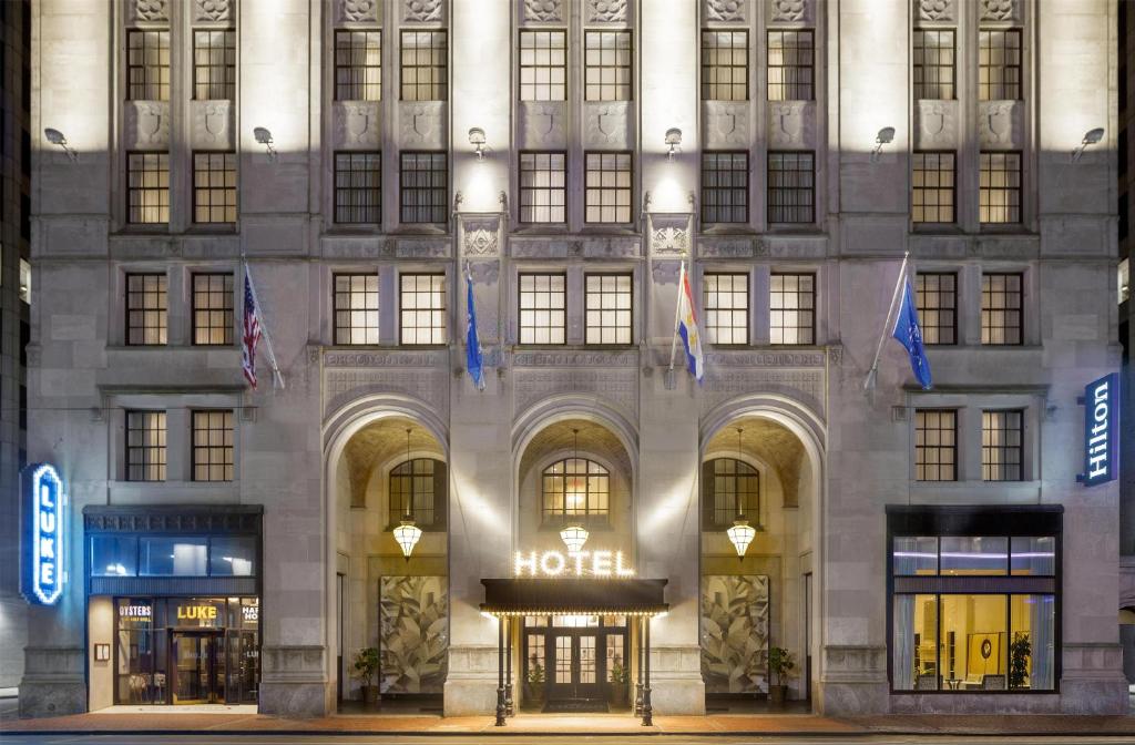 Hilton New Orleans / St. Charles Avenue