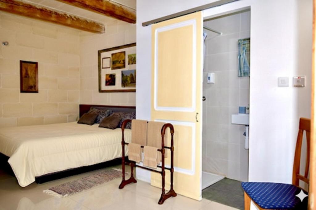 St George of Lydda B&B - 2