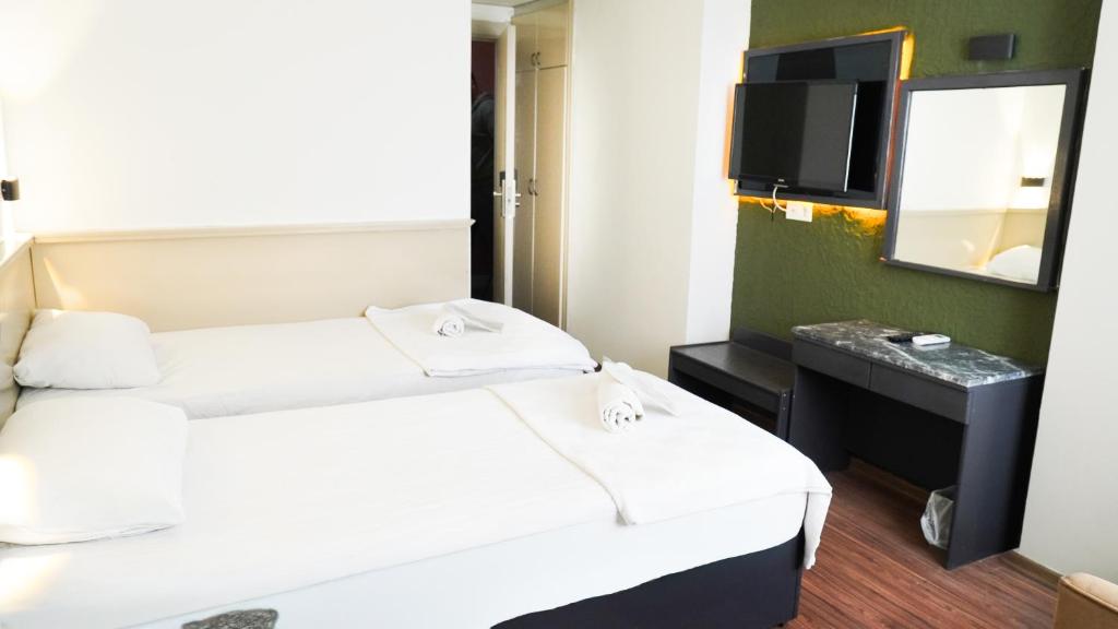 Hotel Güleryüz 2 - Twin Room