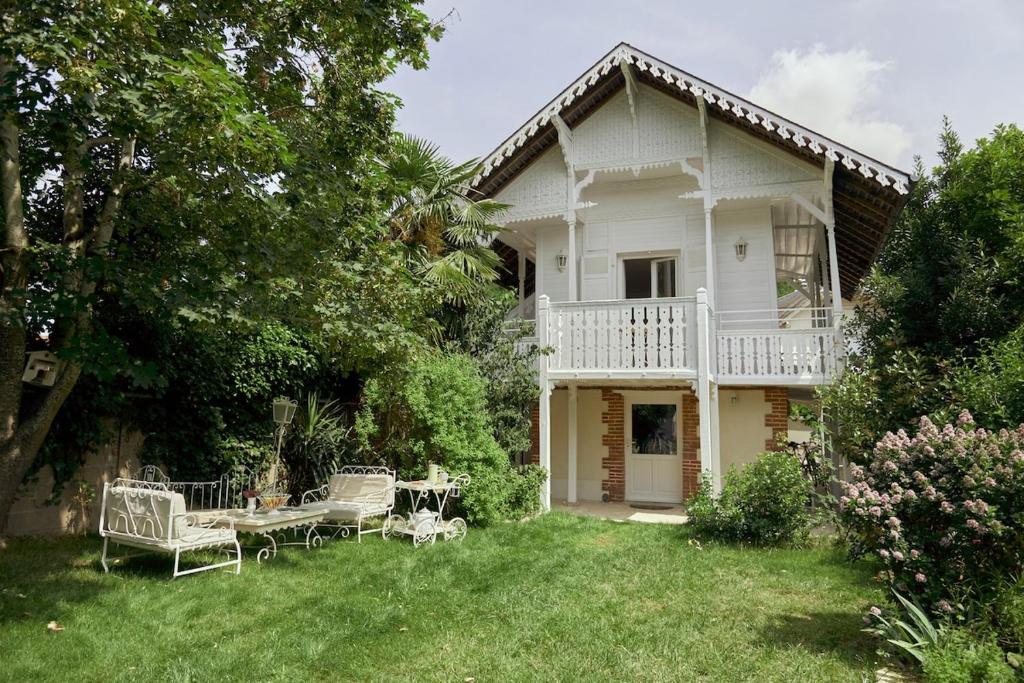 En have udenfor Chalet Olivet
