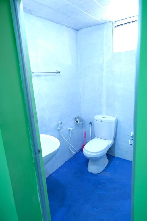 MENAKA HOMESTAY - 11