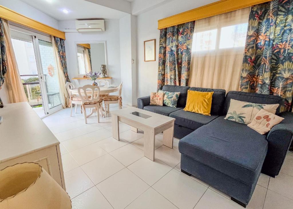 Skol 252C Cozy apartment next to the sea in Marbella center