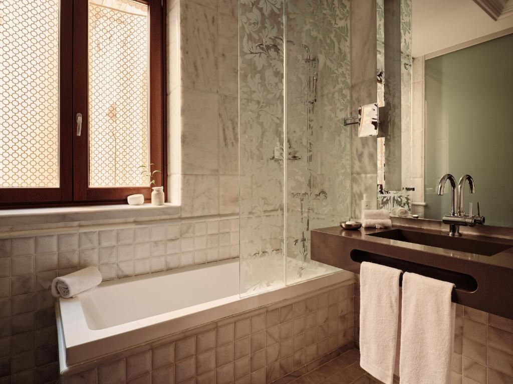 Hotel Único Madrid, Small Luxury Hotels - 3