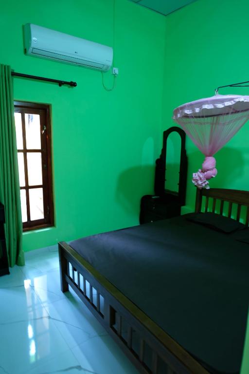 MENAKA HOMESTAY - 15