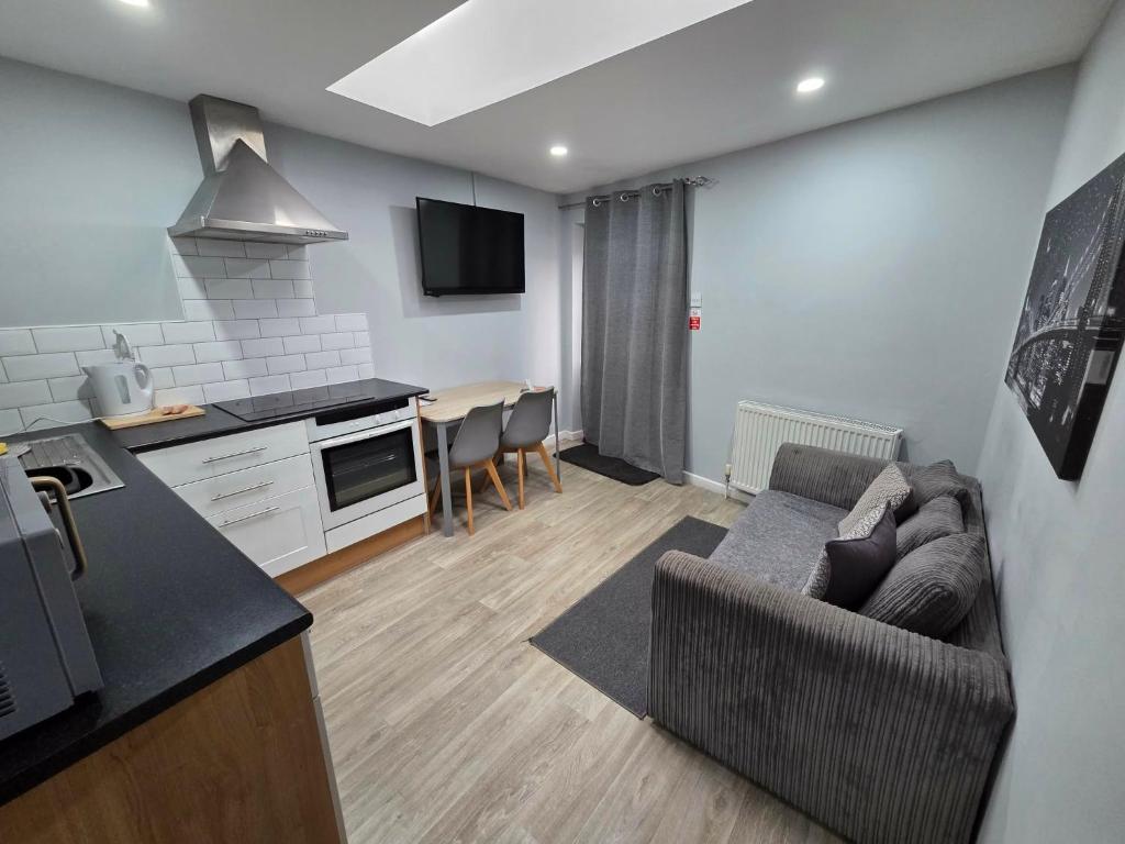 1B Smart Apartments