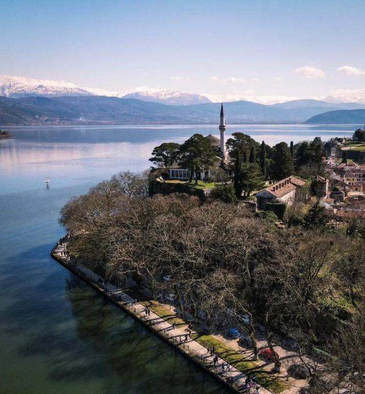 Christopher Central Home Ioannina - 11