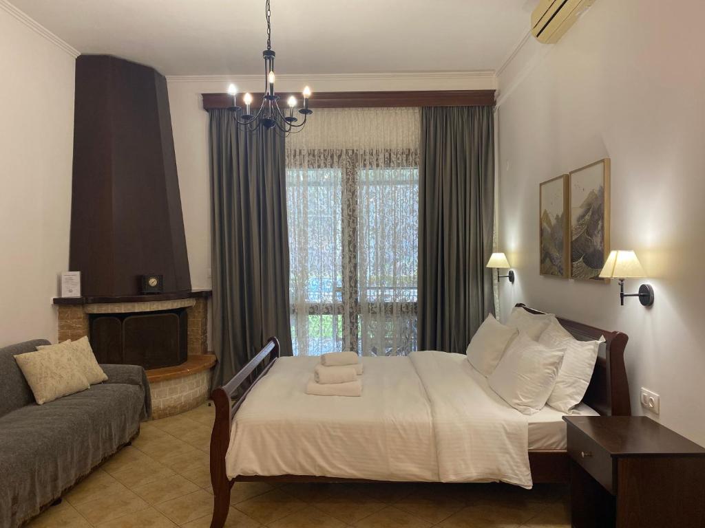 Ξενώνας Ρόδον - 2