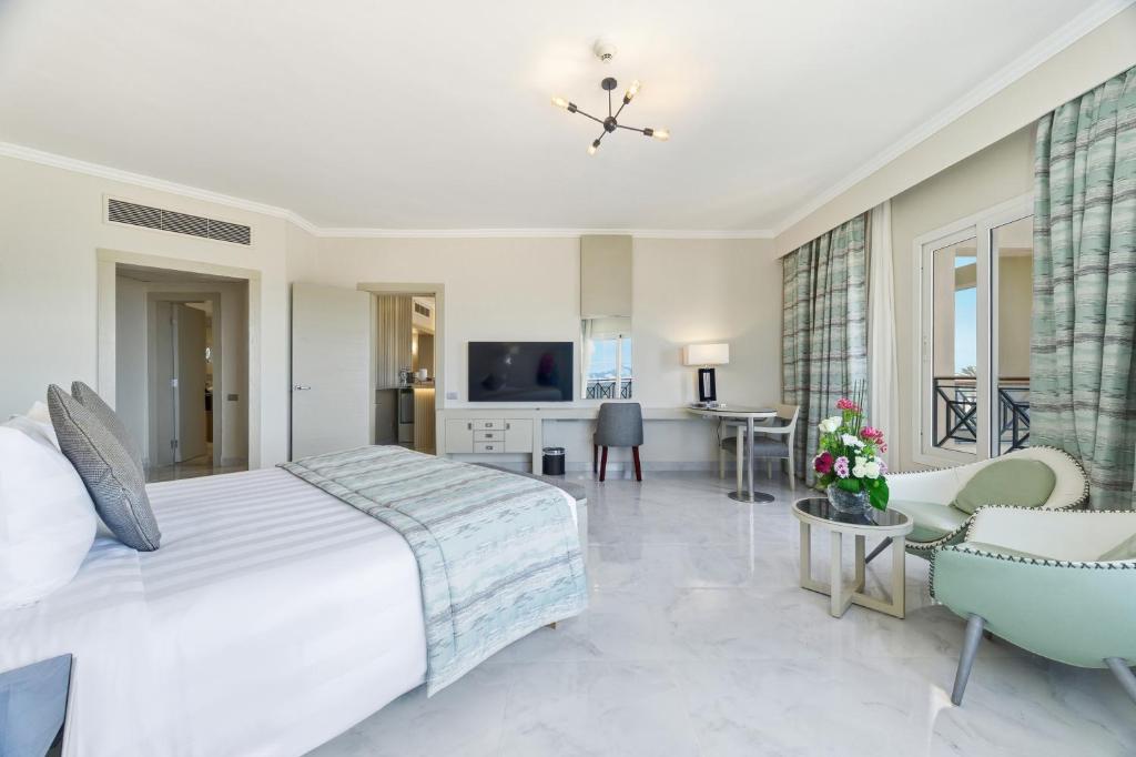 Cleopatra Luxury Resort Sharm El Sheikh - 16