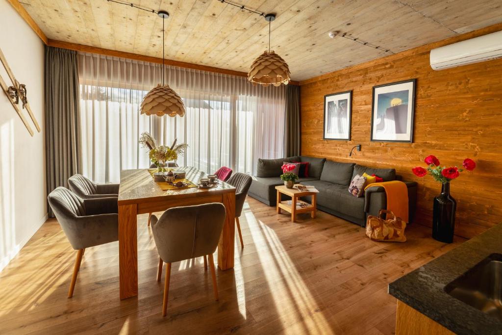 APARTAMENTY U HARREGO BOUTIQUE SPA masaże, sauna, tężnia solankowa , balkon , taras , klimatyzacja , parking - 7