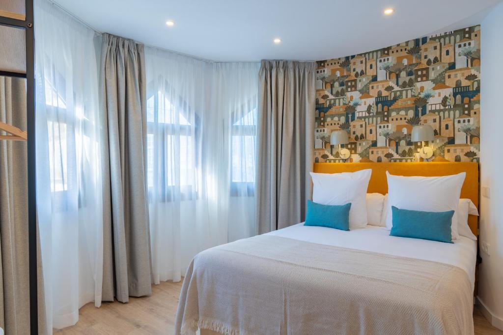 Feelathome Atarazanas Apartments - 1