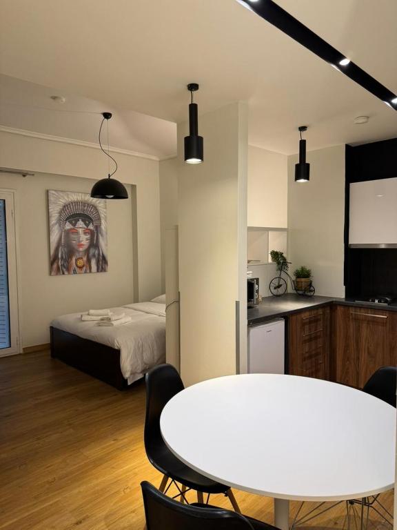 Urban Muse VI - Archaeological Museum of Athens