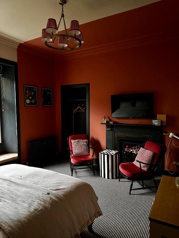 The Pines Guest House - King Room With Garden View