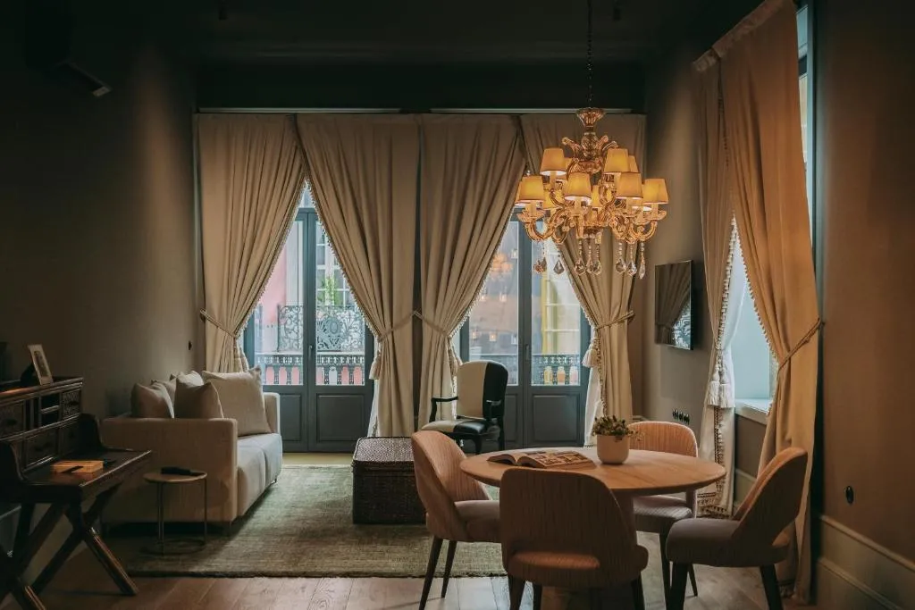 Two-Bedroom Royal Apartment