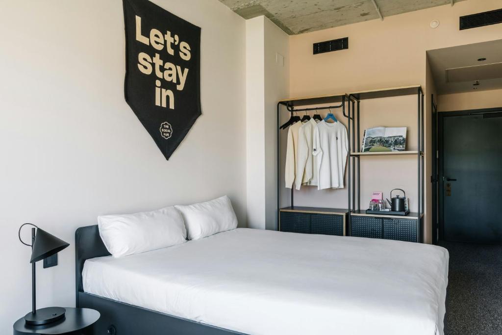 The Social Hub San Sebastian Extended Stay - 10