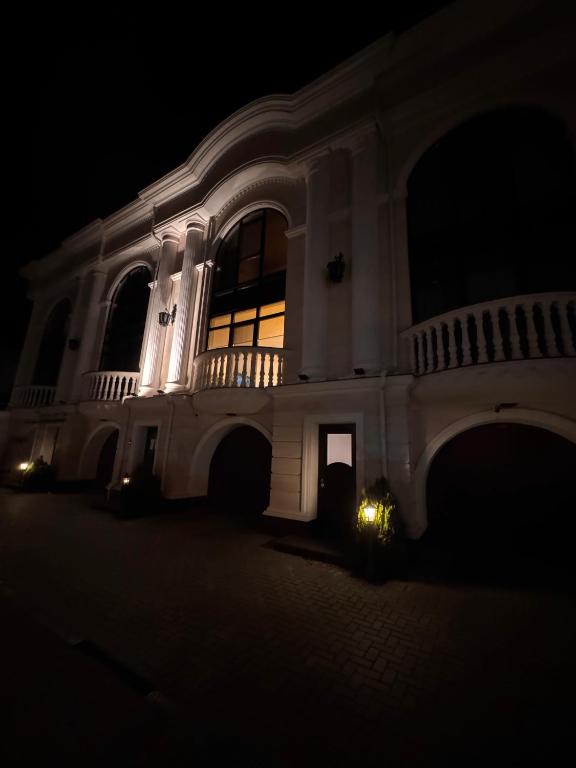 Residence Villa for rent Chisinau Centru chirie