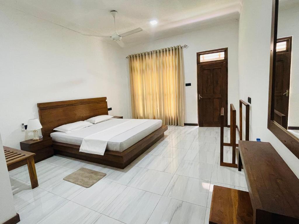 Swan Lake Habarana - 8