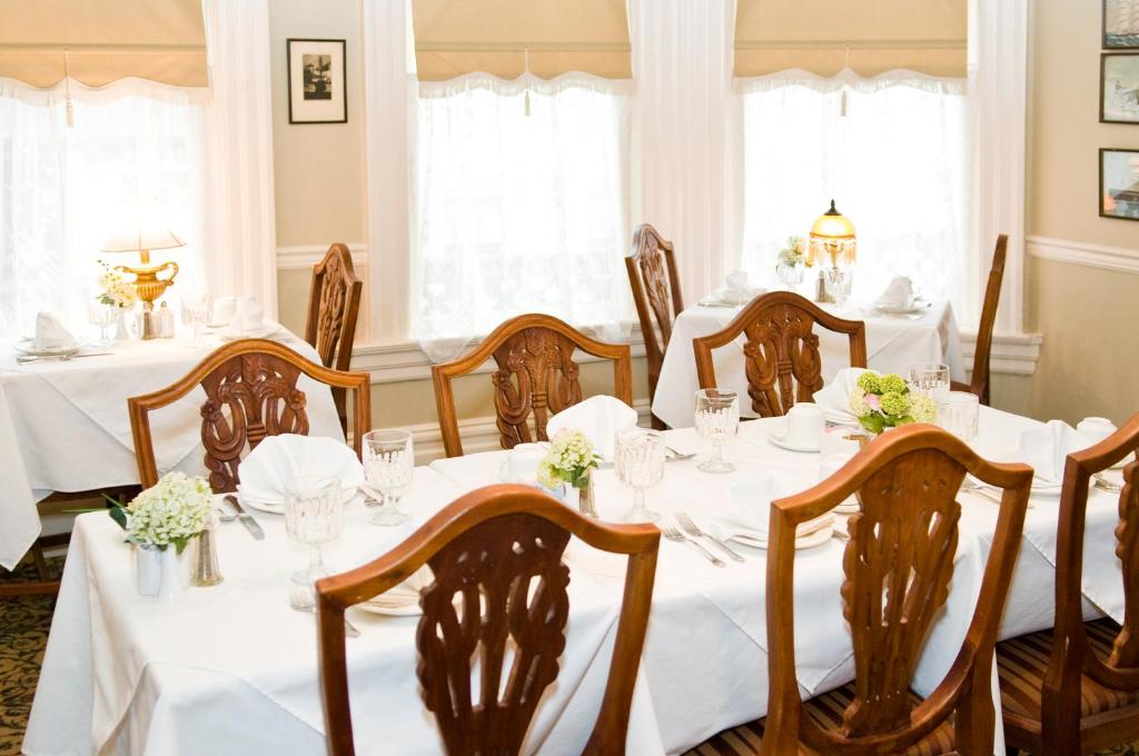 O Canada House Bed & Breakfast - Zimmer Beim Check-in Ausgewählt
