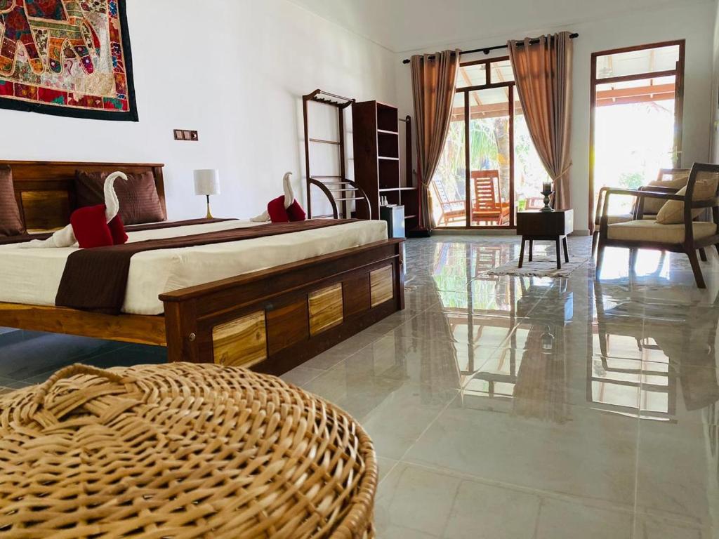 108 Palms Beach Resort - 12