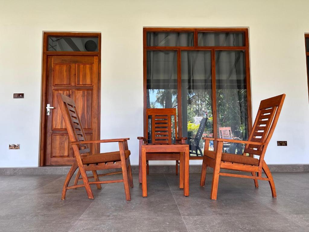 108 Palms Beach Resort - 11