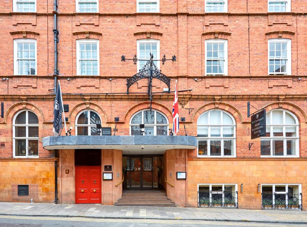 Macdonald New Blossoms Hotel Chester - Resim 25