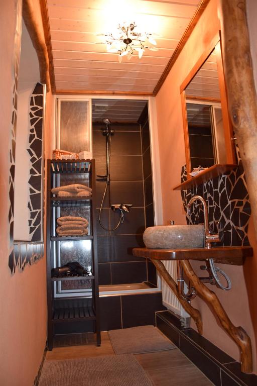 
Ein Badezimmer in der Unterkunft Ferienwohnung Könitz
