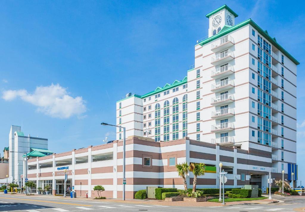 Boardwalk Resort and Villas photo
