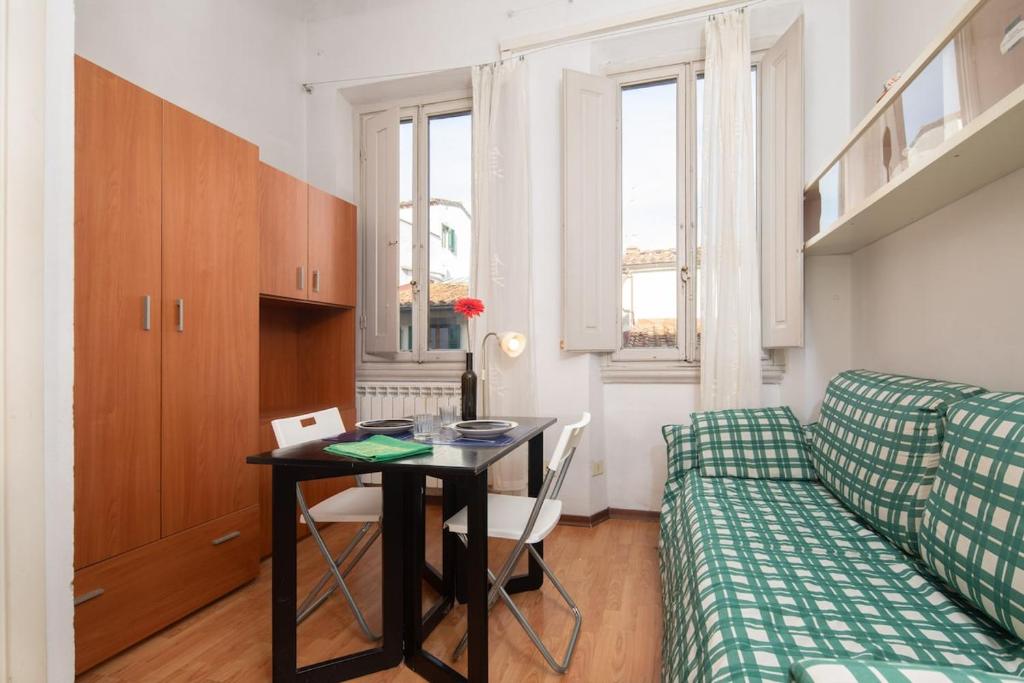 Ognissanti Essential Studio Apartment