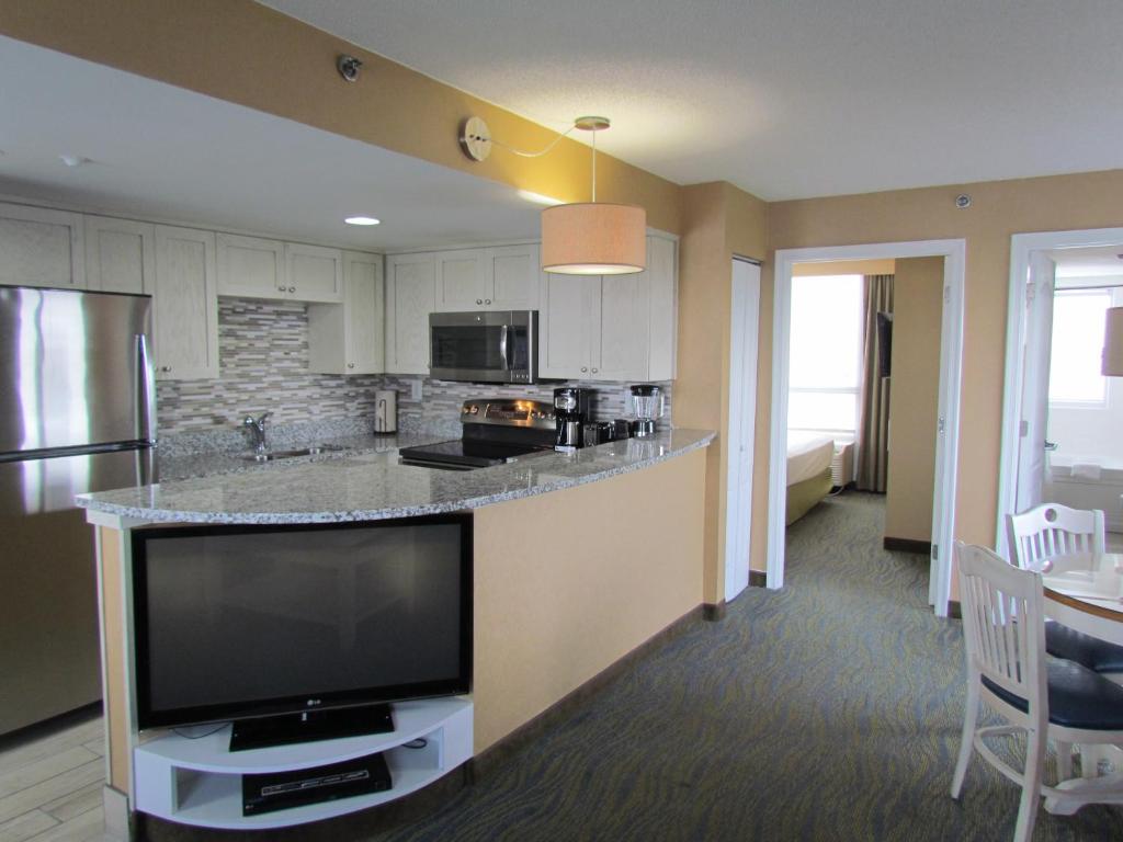 Boardwalk Resort and Villas - 1 Bedroom Suite