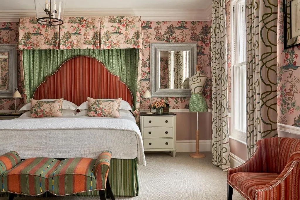 Deluxe Junior Suite