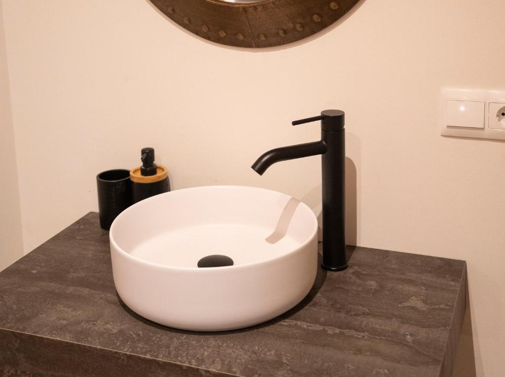 Arena Centro Rooms&Suites, by Homing U - 17