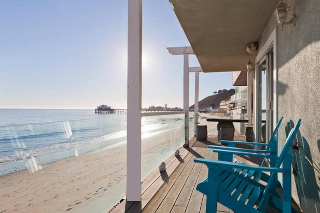 Malibu Private Beach Apartments photo