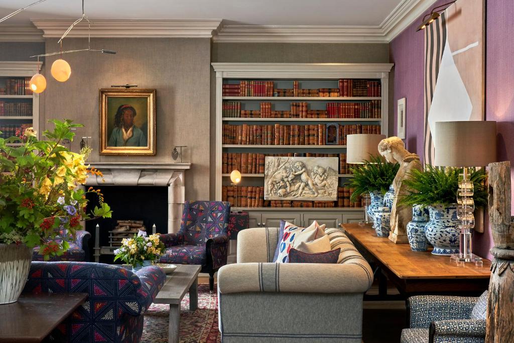 Haymarket Hotel, Firmdale Hotels photo