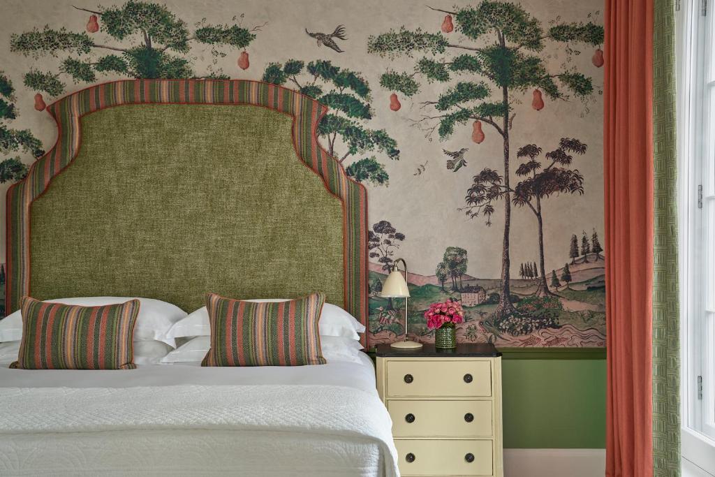 Haymarket Hotel, Firmdale Hotels photo