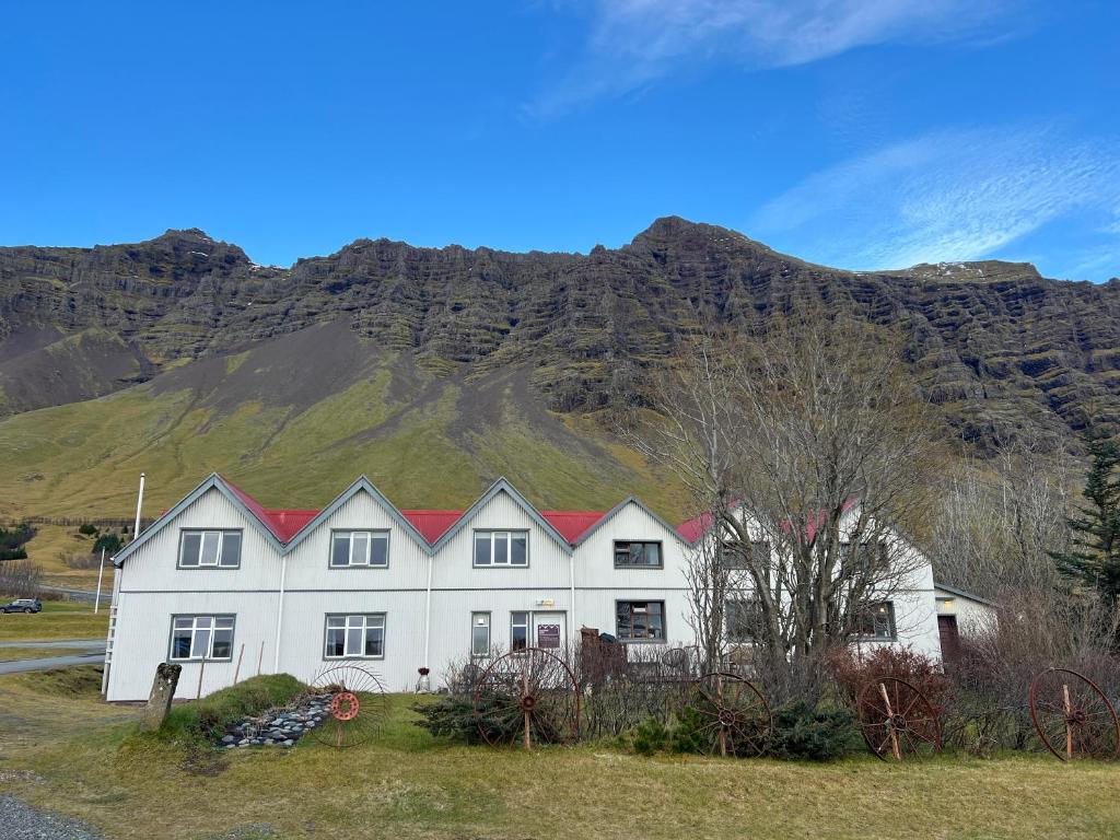 Skyrhusid Guesthouse