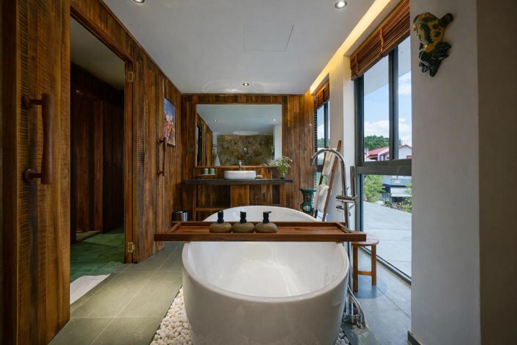 Studio Deluxe Có Giường Cỡ King