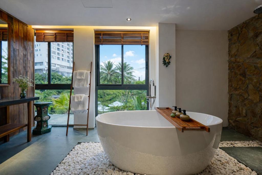Studio Deluxe Có Giường Cỡ King