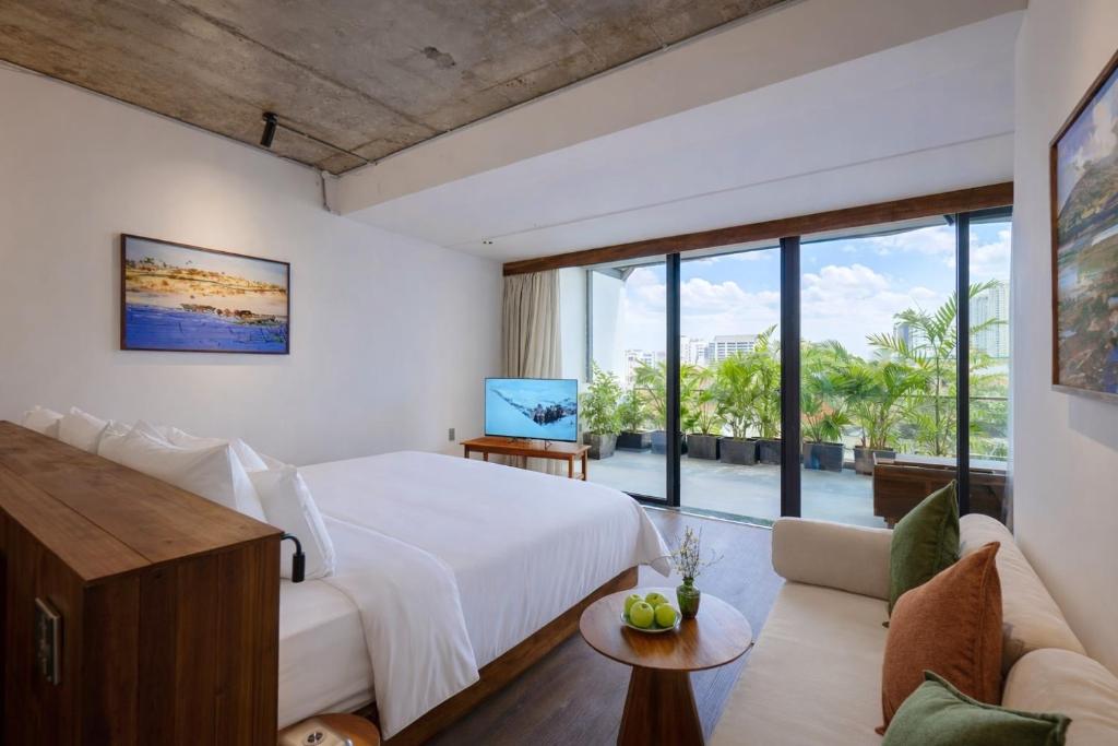 Suite Nhìn Ra Thành Phố