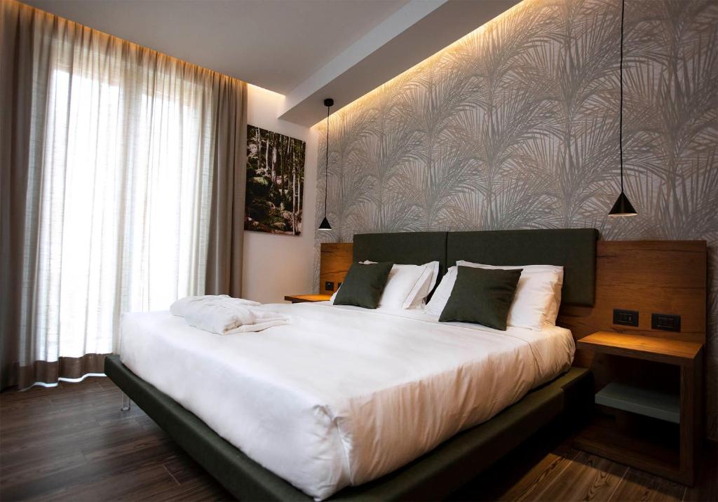 Donna Vì Hotel - Ampia Camera Doppia