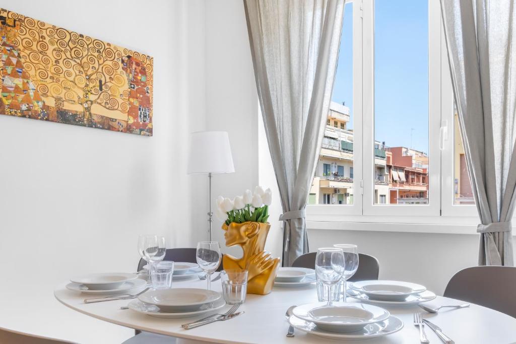 ArtStay - Exclusive Apt Near Metro B, Parking, AC