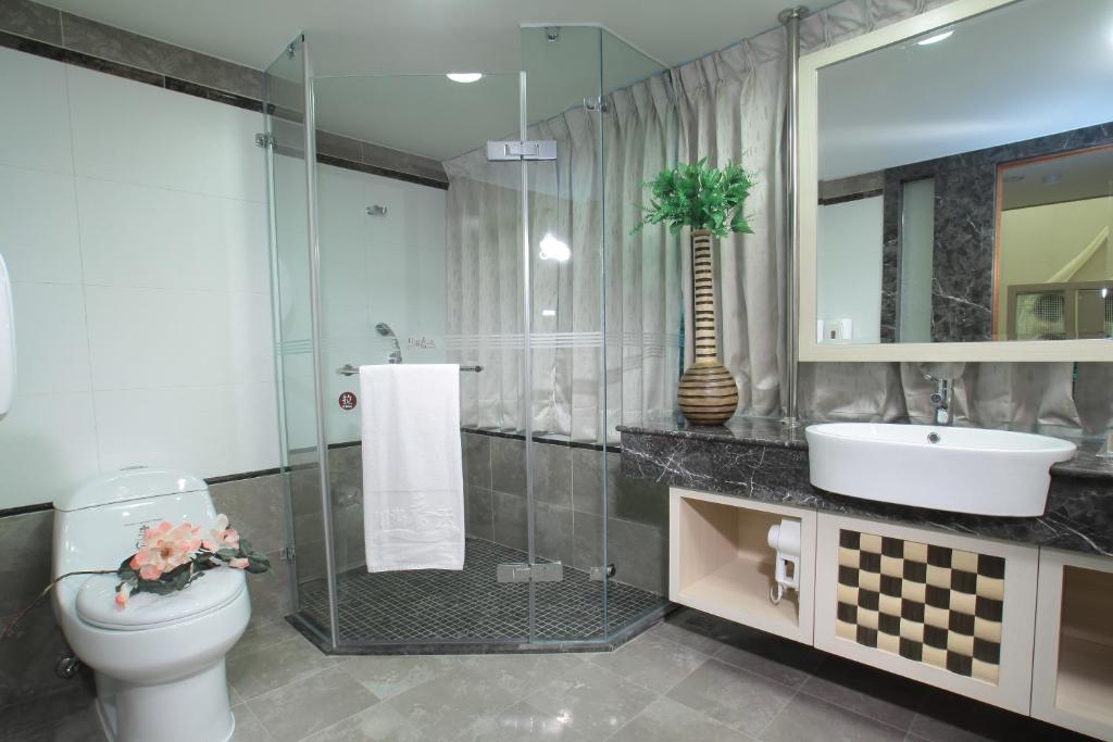 Koupelna v ubytování Chuang-Tang Spring SPA Hotel - Deyang