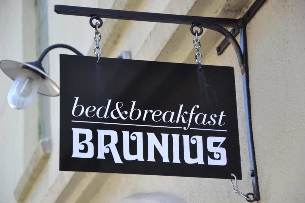 Certifikát, hodnocení, plakát nebo jiný dokument vystavený v ubytování Brunius Bed