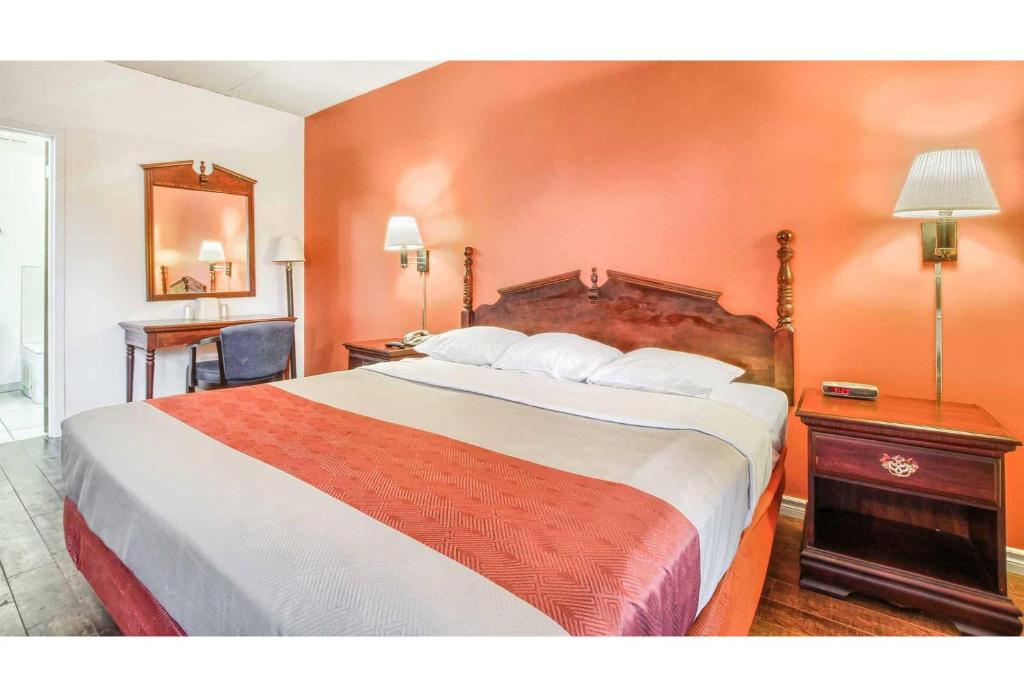 Motel 6-Windsor, ON - Quarto Queen