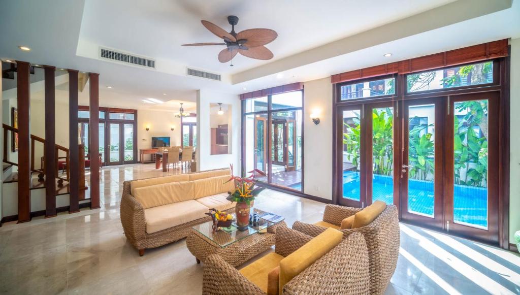 Biệt Thự Có Hồ Bơi Riêng