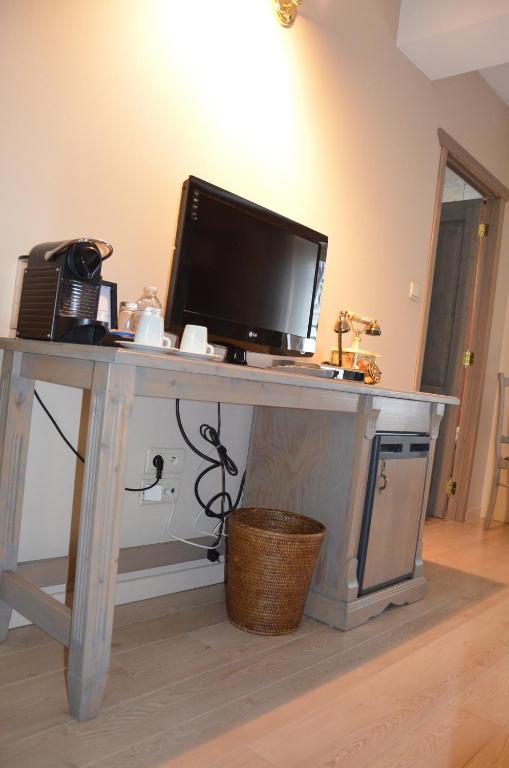 Kuchyň nebo kuchyňský kout v ubytování Hotel Aulnenhof