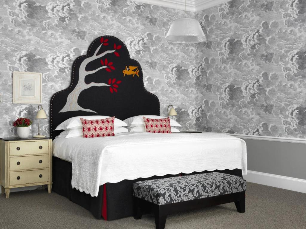 Haymarket Hotel, Firmdale Hotels - Junior Suite With Terrace