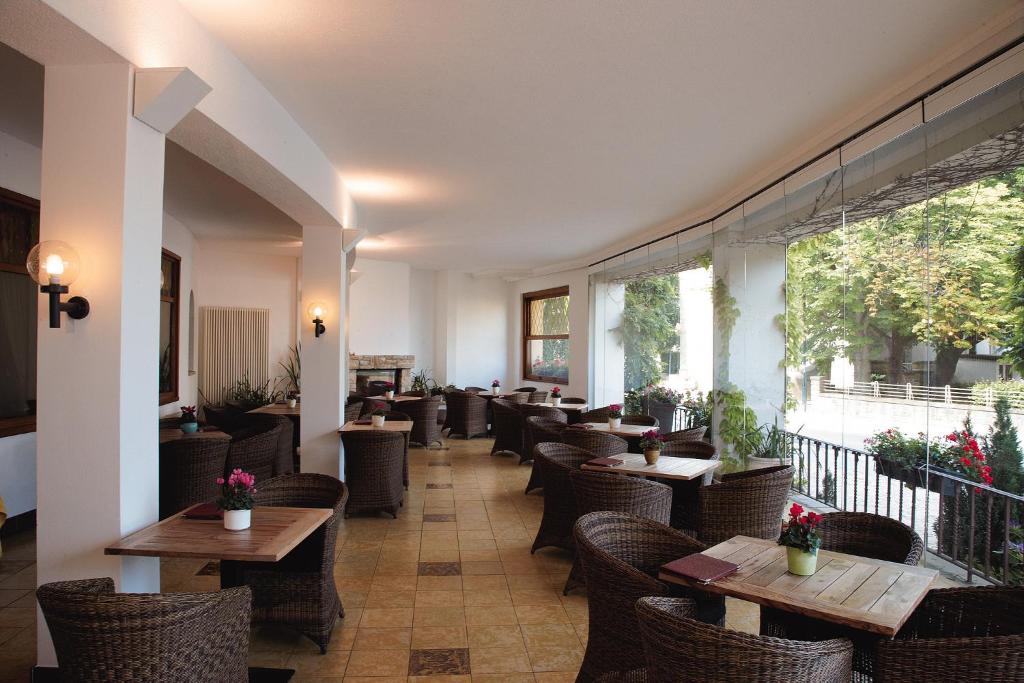Istumisnurk majutusasutuses Hotel Kinnen