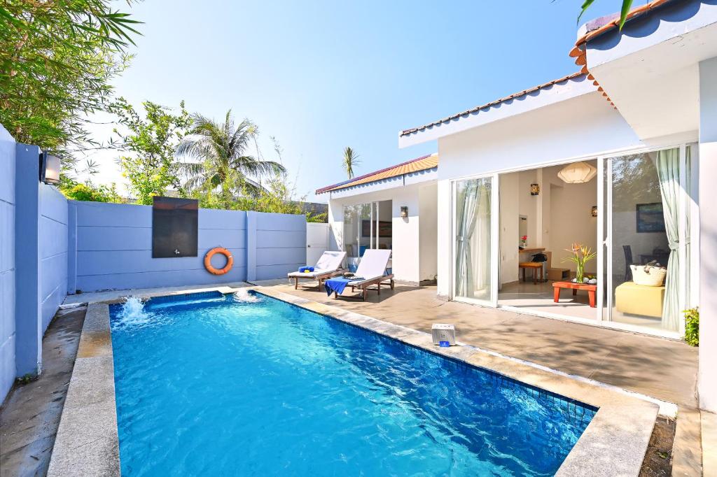 Biệt Thự 2 Phòng Ngủ Với Hồ Bơi Riêng